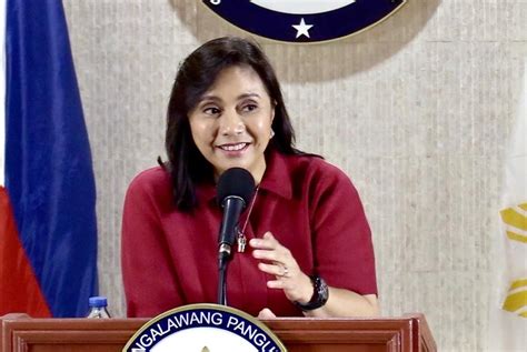 Robredo’s new project: Free job.